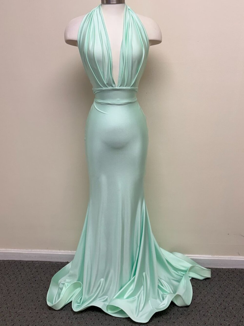 Jessica Angel dress 573 light mint size extra small NWT customizable straps